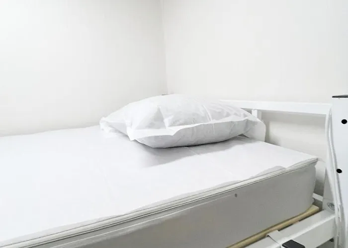 Capsule hotel Sunshinhongdeuni-men Only *
